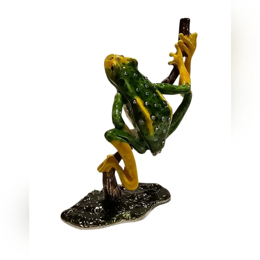 Tree Frog Enameled Pewter Trinket/Jewelry Box Hand-painted/Austrain Crystals